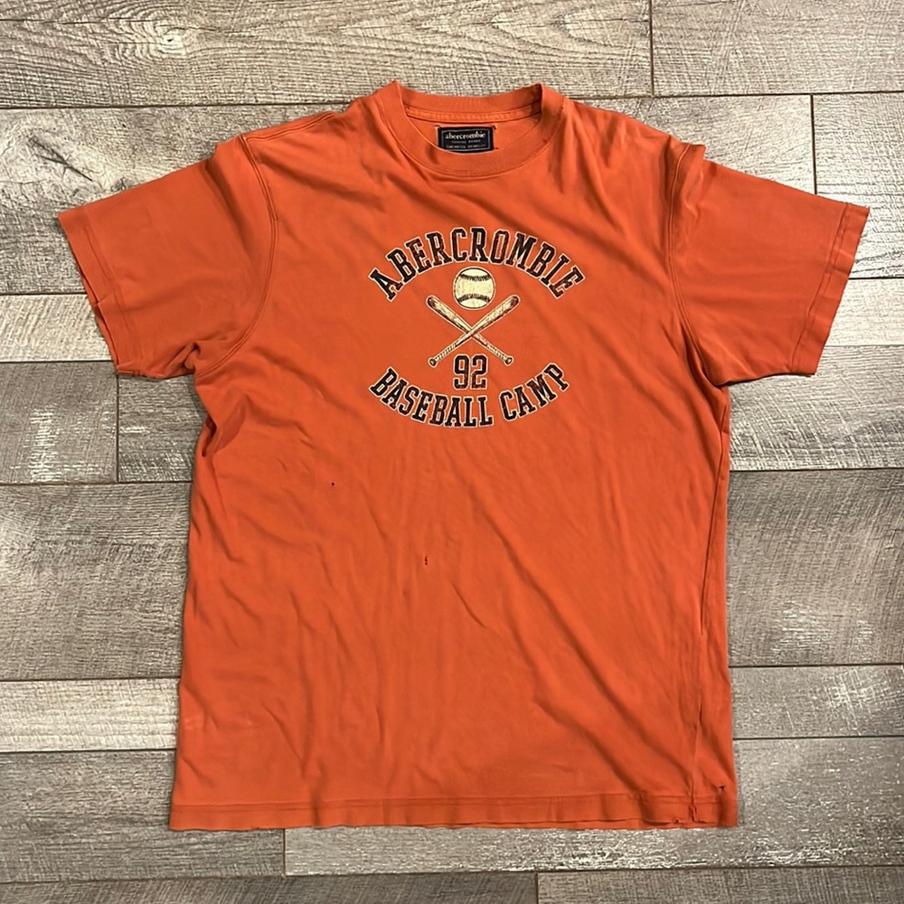 VINTAGE! Orange Abercrombie and Fitch Men’s size large tee